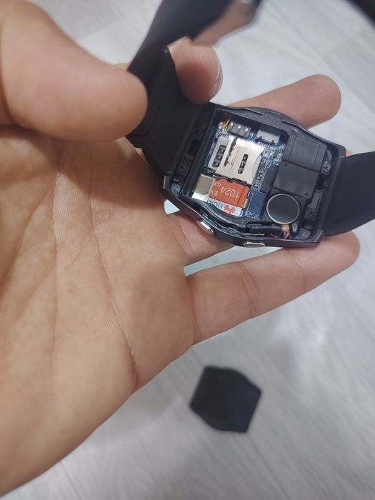 Smart soat v8 simkarta fleshka ketadigan