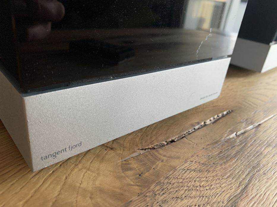 Speaker Dock Tangent Fjord + telecomandă, stare bună