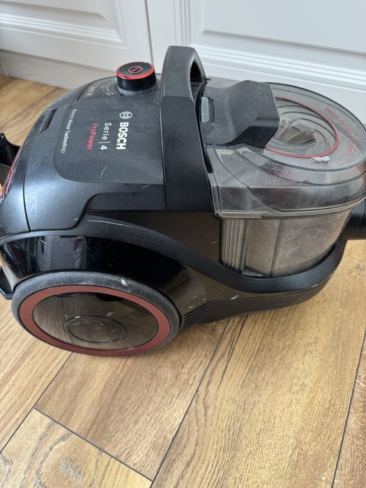 пылесос BOSCH Series 4