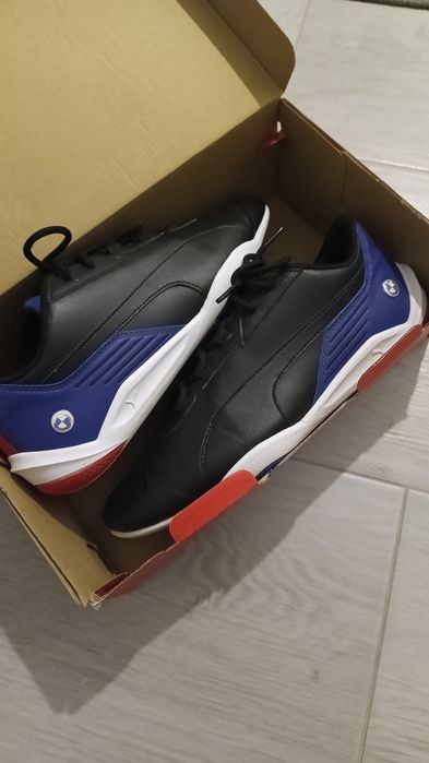 Vând 3 perechi Puma,Nike,Under Armour