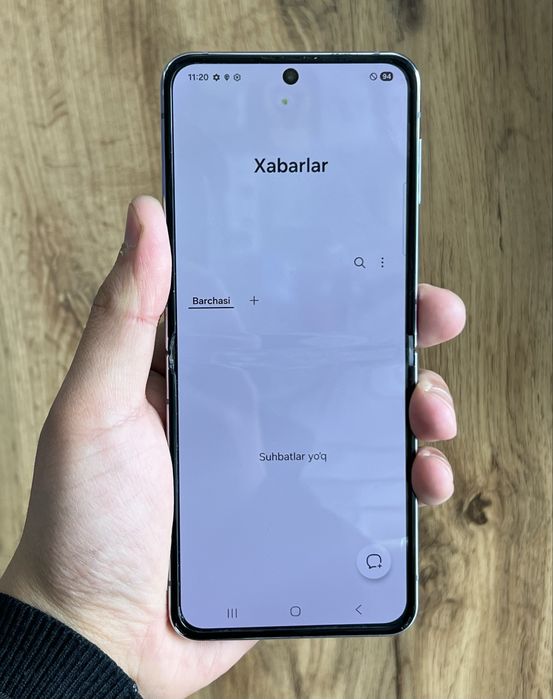 Samsung Z flip 4 8/256 gb sotiladi