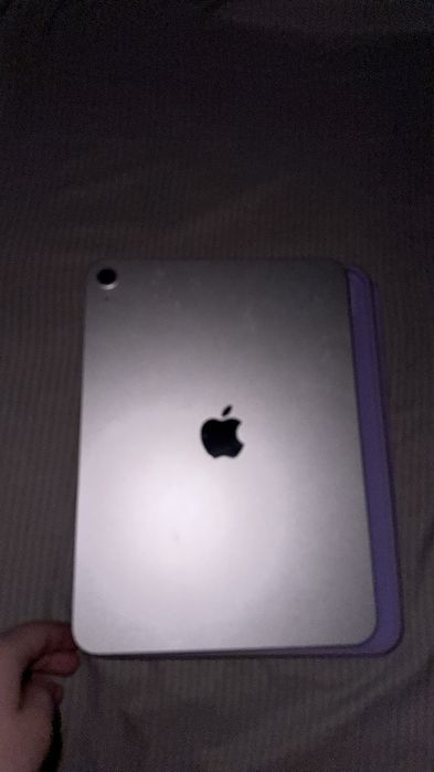 APPLE 11-inch iPad Silver