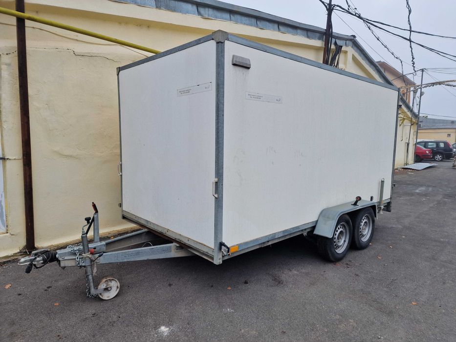 Vand remorca NIEWIADON - noua