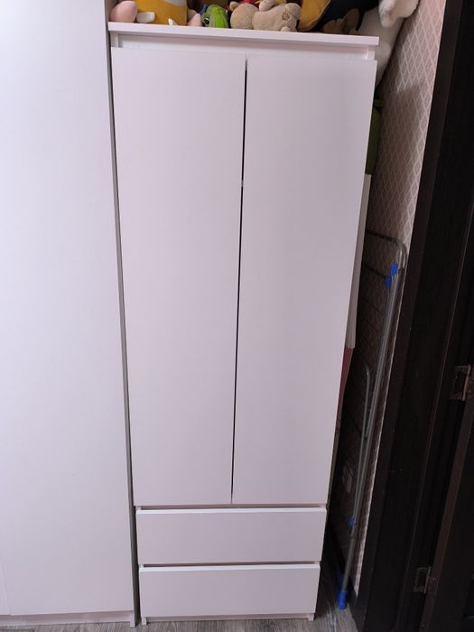 Шкаф для одежды.