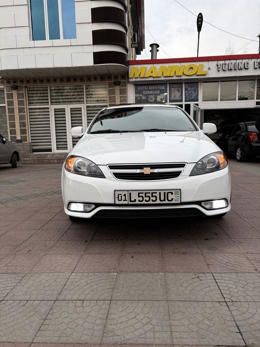 Moshina zor xolati ideal akuratni xaydalgan