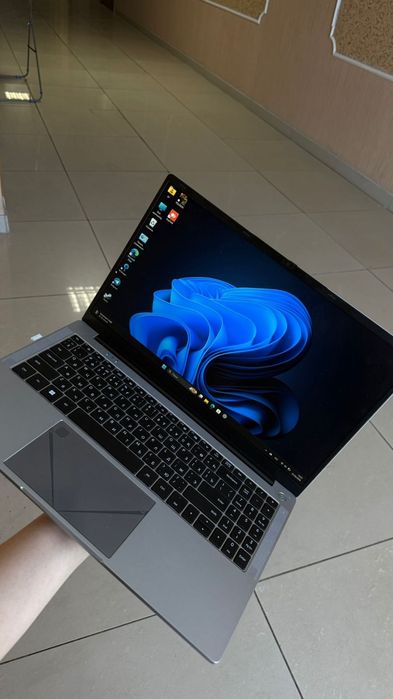 Ноутбук Fyria новый