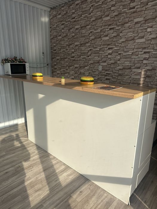 Продам барную стойку