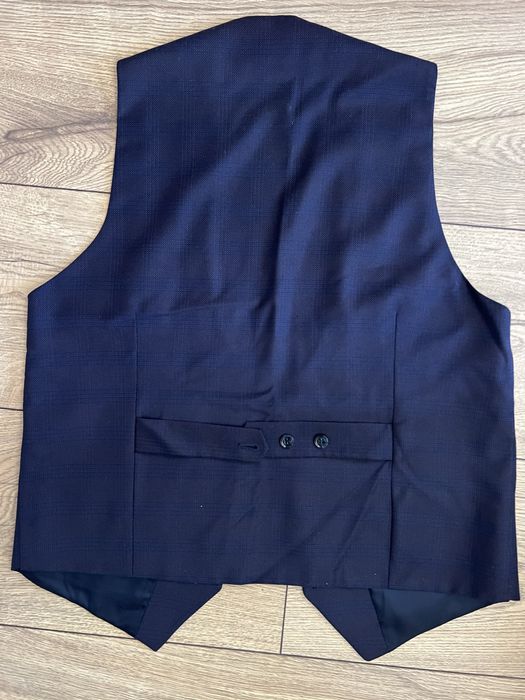 Официален елек на Carducci