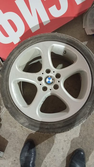 Колесо на BMW диаметр 18