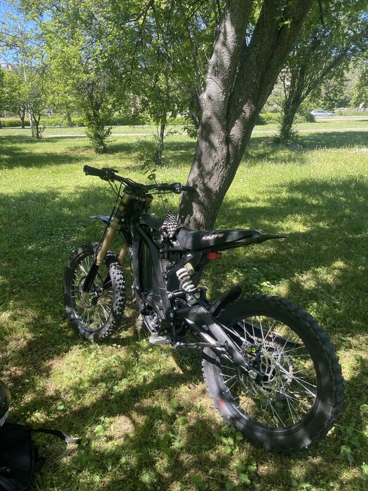 Surron light bee x 2025