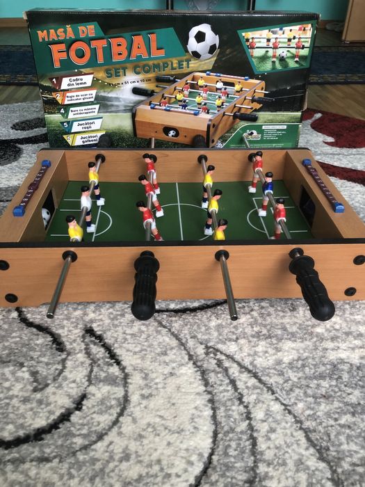 Vând joc complet de fotbal pentru copi de la noriel !