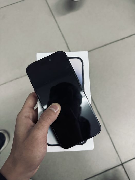 iPhone 14 Pro с коробкой