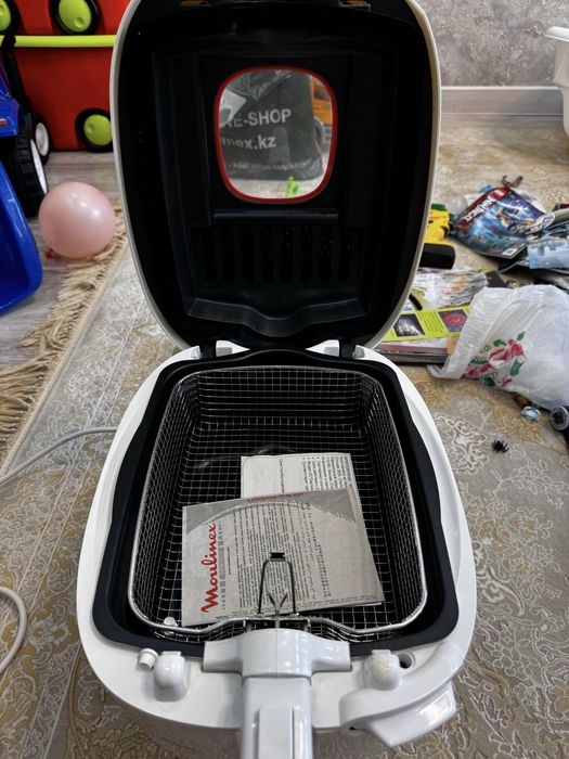 Фритюрница Moulinex