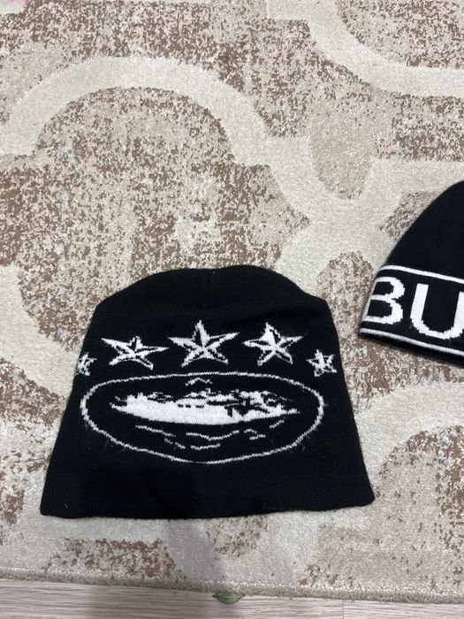 Шапка бурбери и кортез