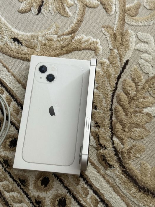 iPhone 13 128gb в идеальном состояние
