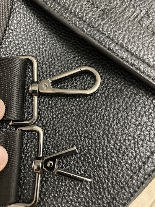 Сумка из кожи.