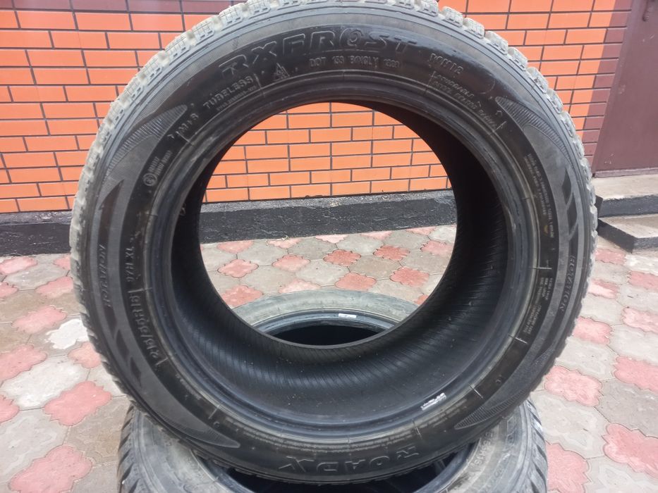 Покрышка 215/55/16