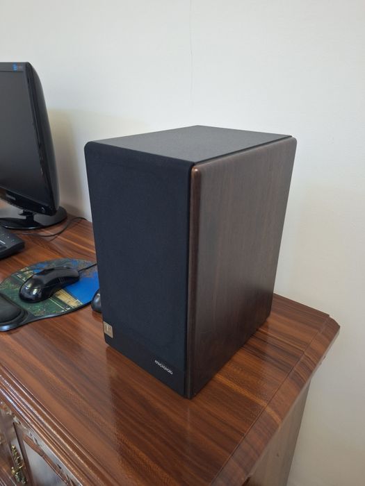 Студийные колонки Microlab б/у