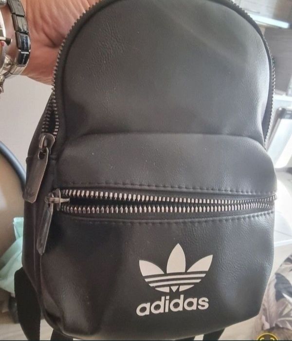 Adidas мини раничка