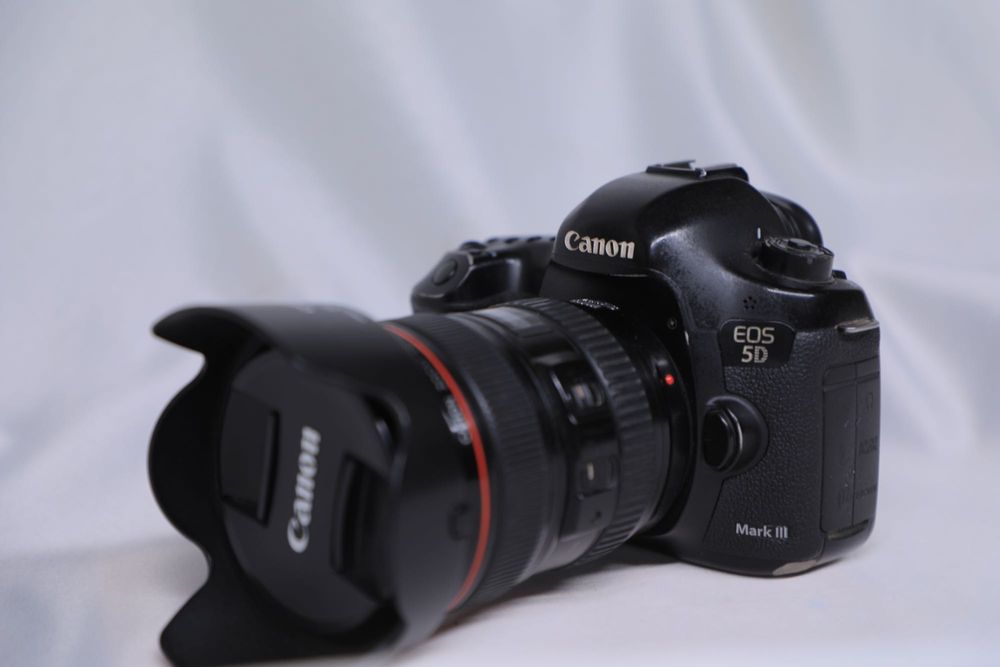 Canon mark 3 sotiladi