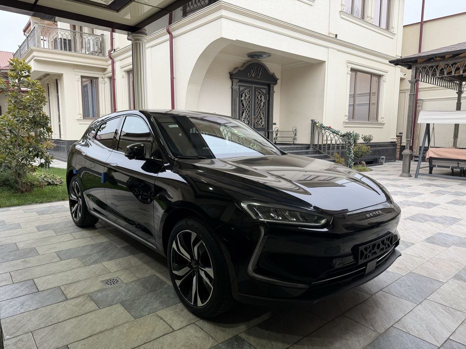 Своя новая AITO SERES M5 электро 550 запас ход 2025 йил