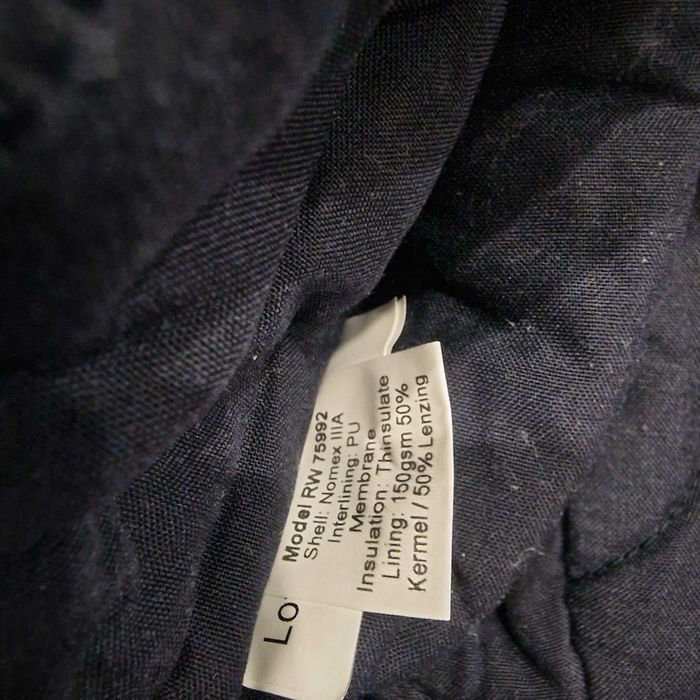 Балаклава red wing