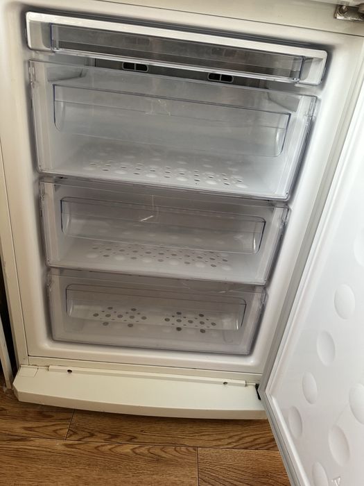 Холодильник самсунг