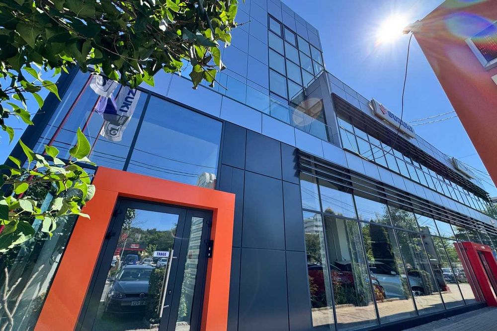 Spații office / birouri de închiriat de la 30 mp - la 5 minute de Palas