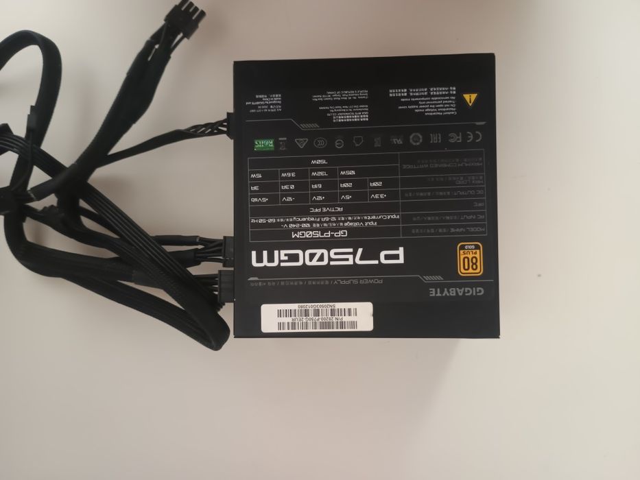 Sursa 750w gygabyte gold plus
