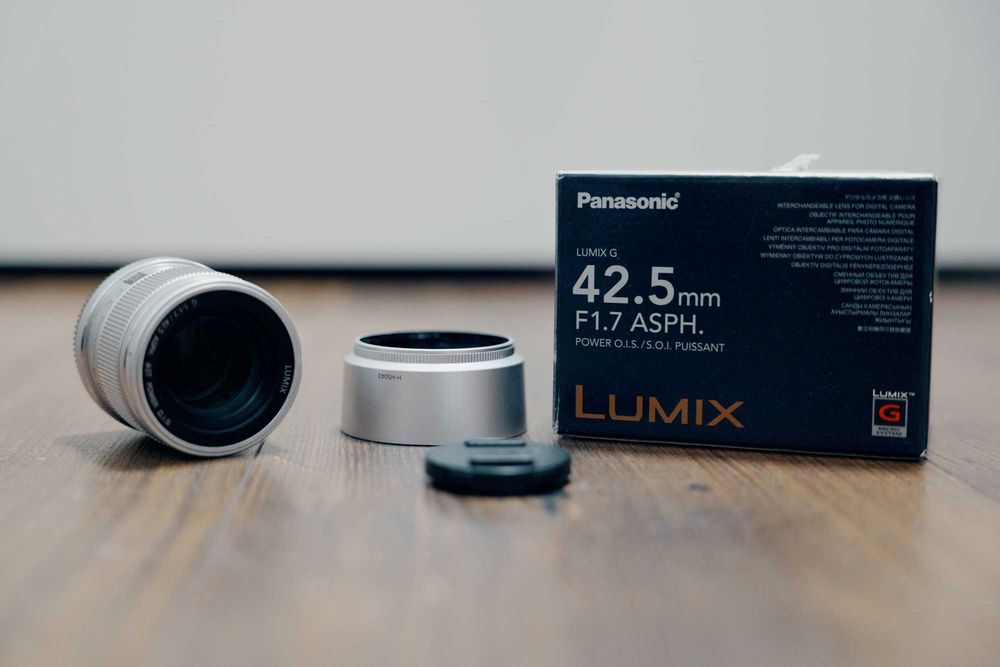 Vând Kit Video Panasonic GH5S + 4 Obiective – Stare Foarte Bună