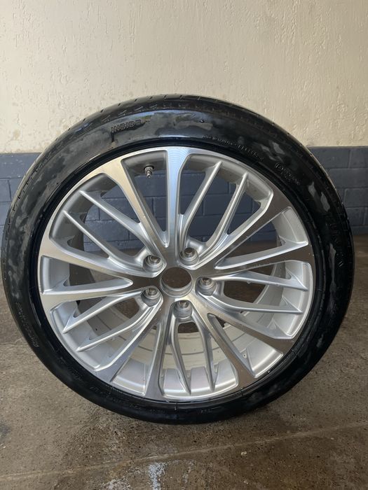Камри 70 диски R18