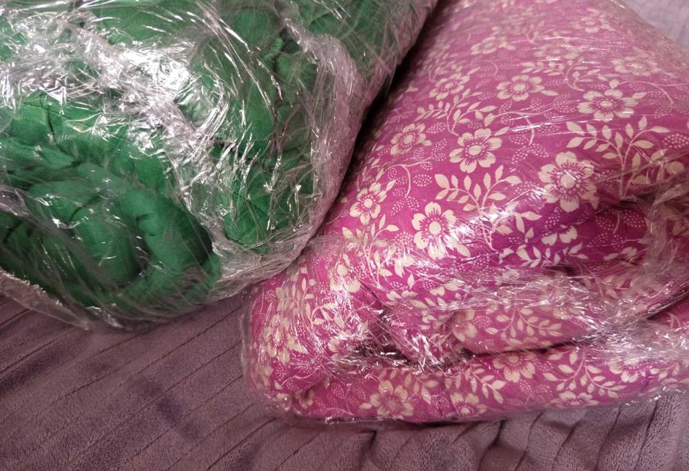 Продаю старые одеяла