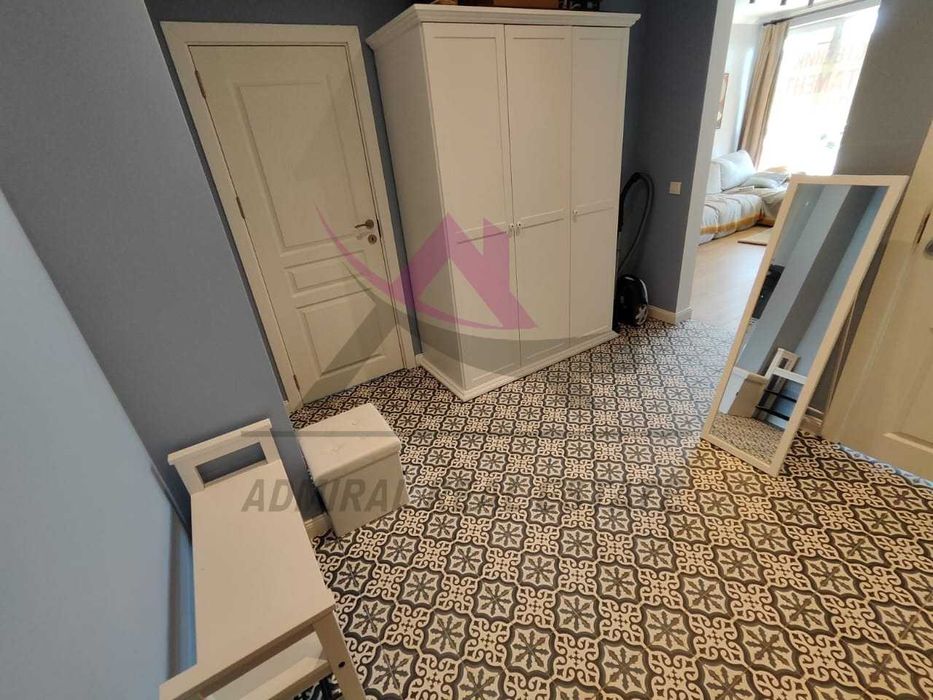 Луксозен тристаен -Бриз