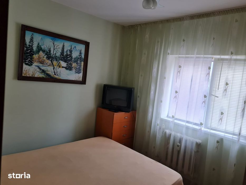 Particular, vand apartament 2 camere
