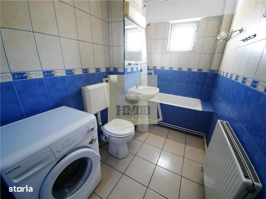 Apartament cu 2 camere decomandate si balcon pe Bulevardul Mihai Vitea