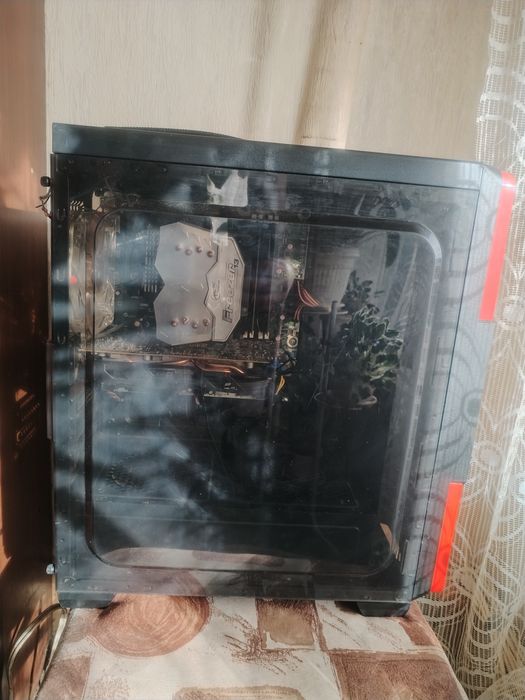 Продавам Gaming PC