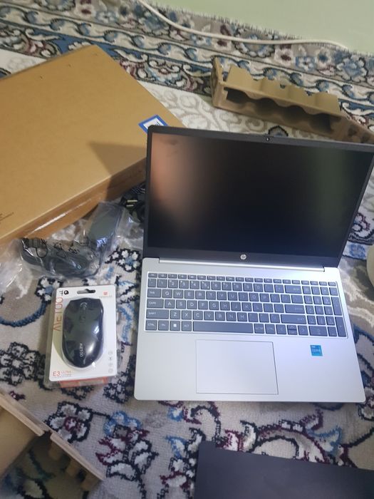 Notebook hp sotiladi yangi