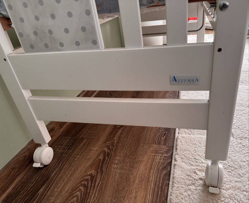 Patut bebe antirelux si co-sleeper