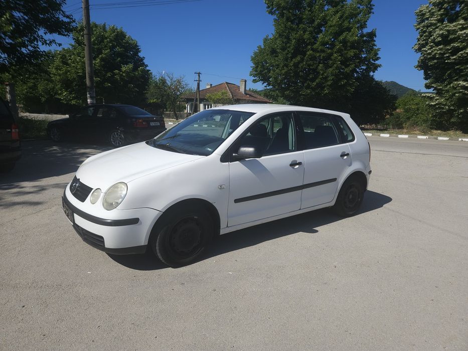 На части  VW Polo IV /9N.  1.2 /6V /54 к.с