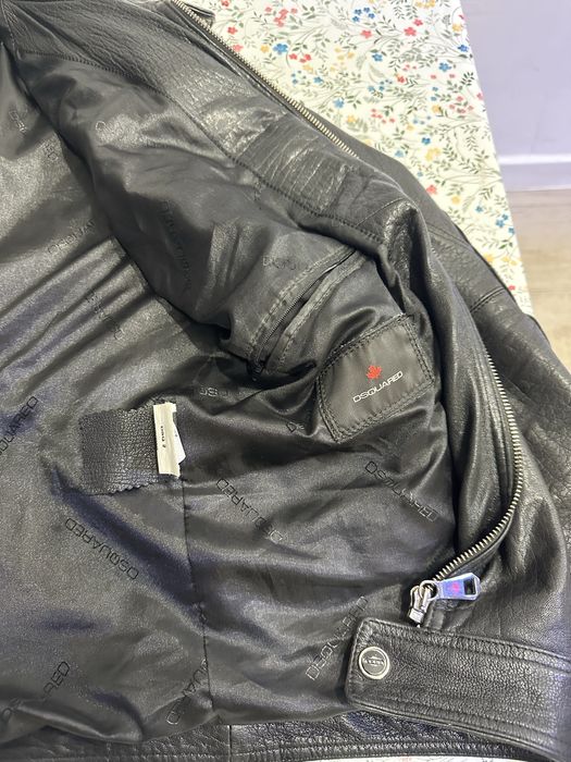 Кожаная куртка Dsquared