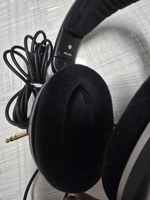 Casti Sennheiser HD 559 impecabile