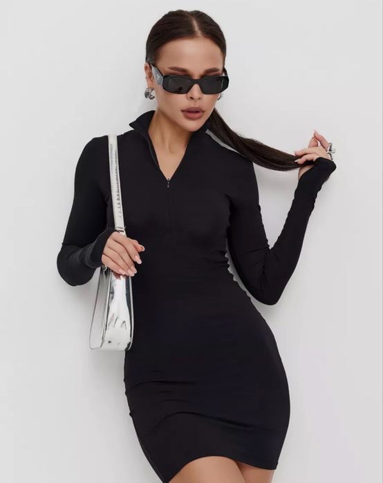 Короткое платье размер xs