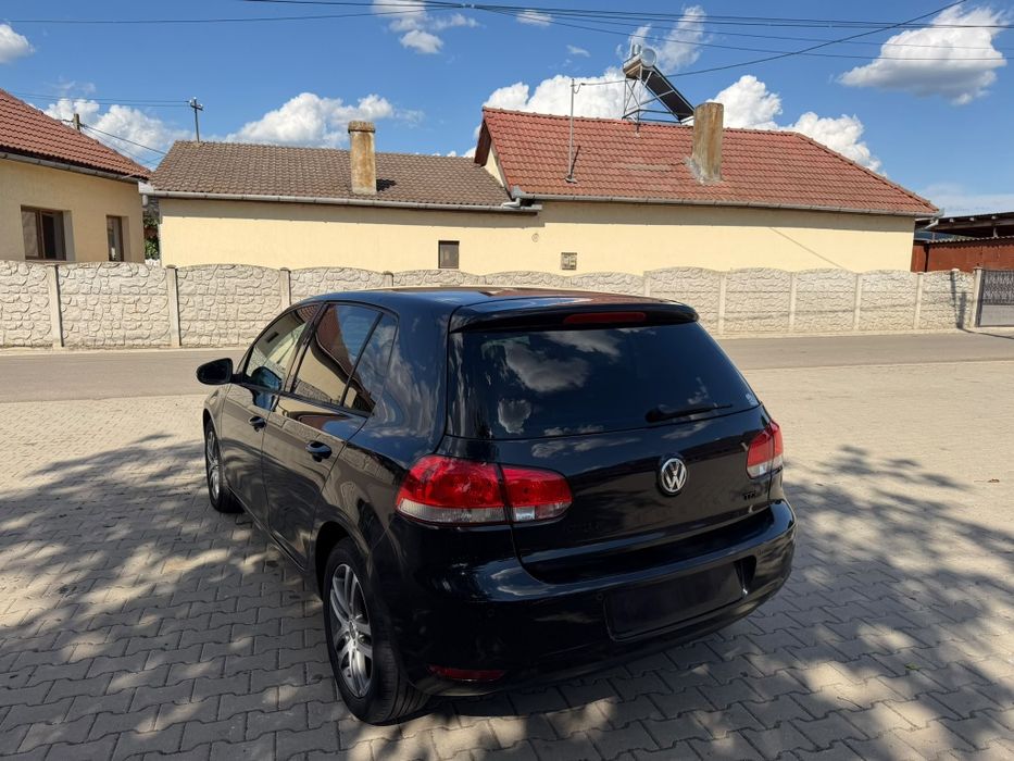 VOLKSWAGEN Golf 2010 — imagine 3