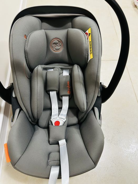 Стол за кола Cybex Cloud G i-Size и база за стол Cybex base G