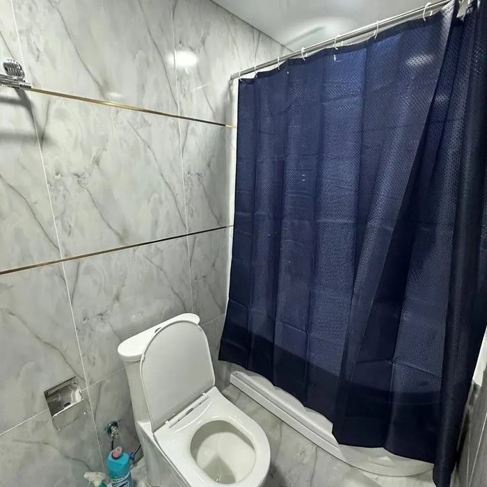 Kvartira kunlik sutkada beriladi faqat pasport bilan be zaks ham mumki