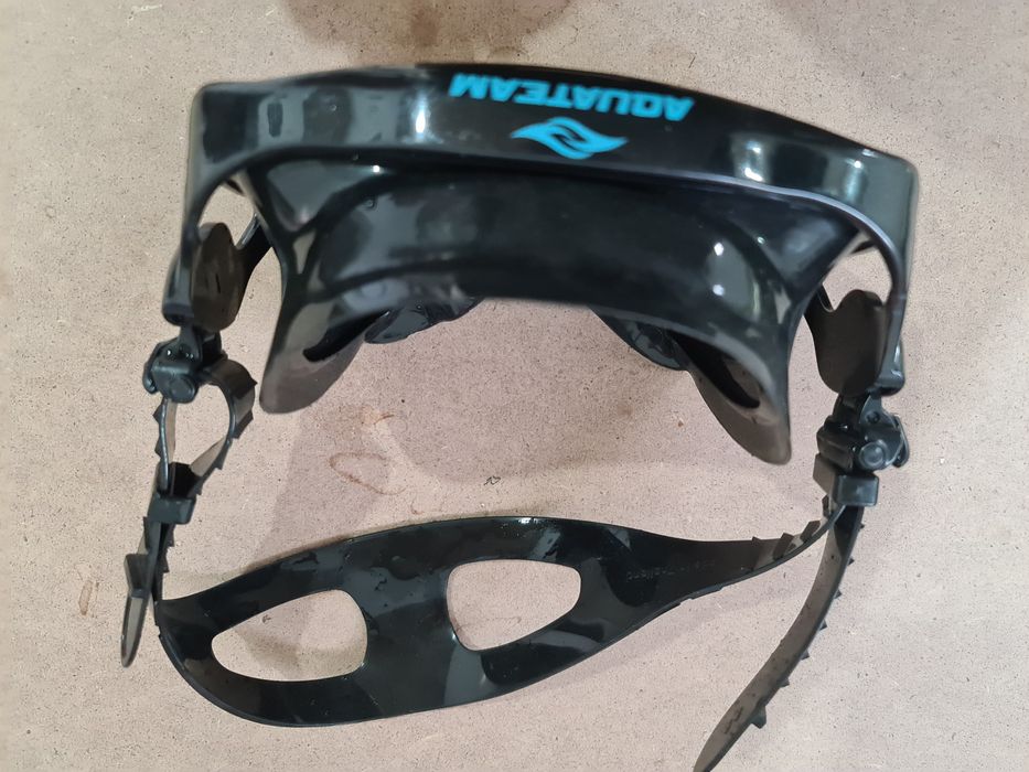 Подводная маска для дайвинга