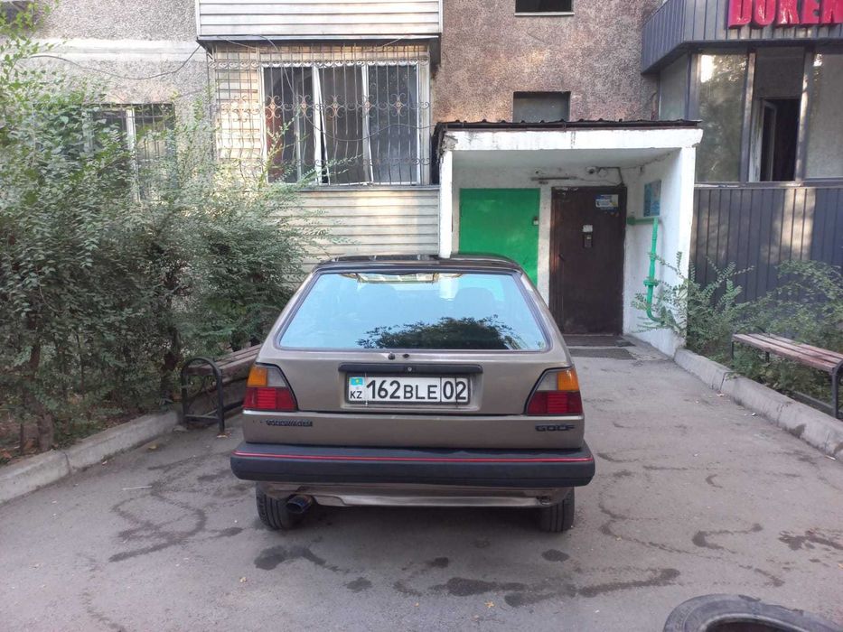 Продам Golf 2 .1.6