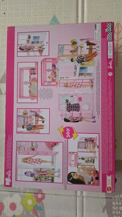 Нова къща за кукли Барби