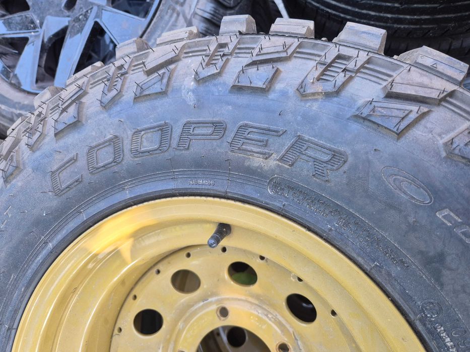 4 ROTI Jante + Anvelope 5x139.7 - SUZUKI Vitara Mitsubishi Pajero - 31X10.50R15 - Anvelope NOI M/T M+S NOI !