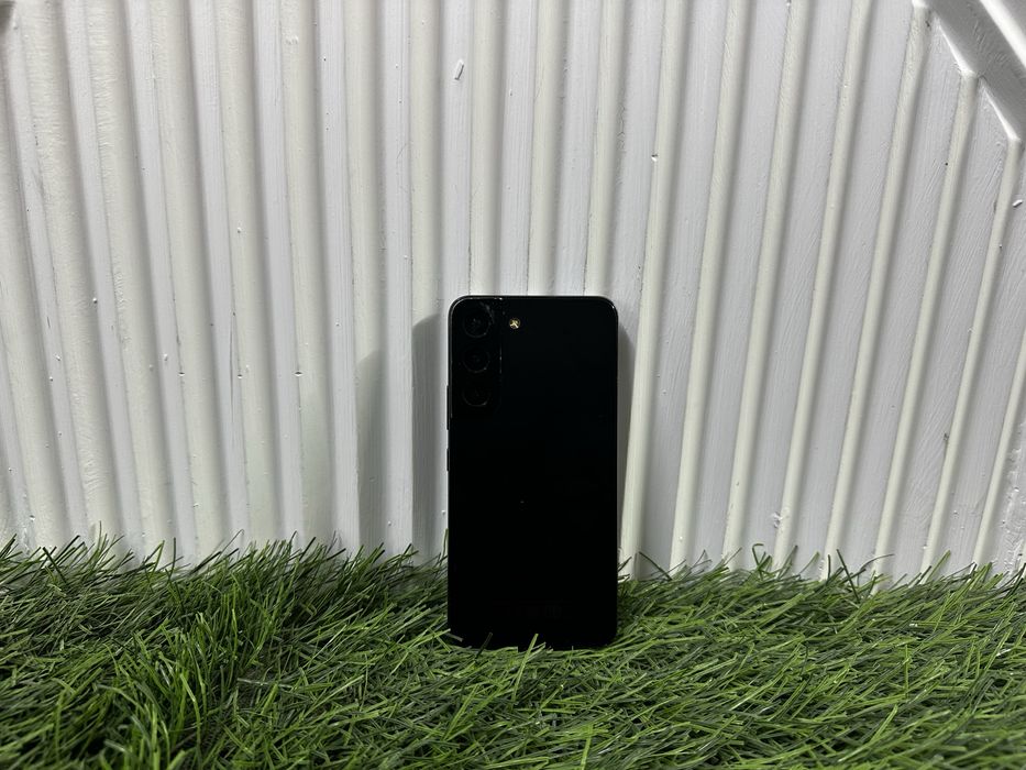 телефон Samsung S22 128 gb